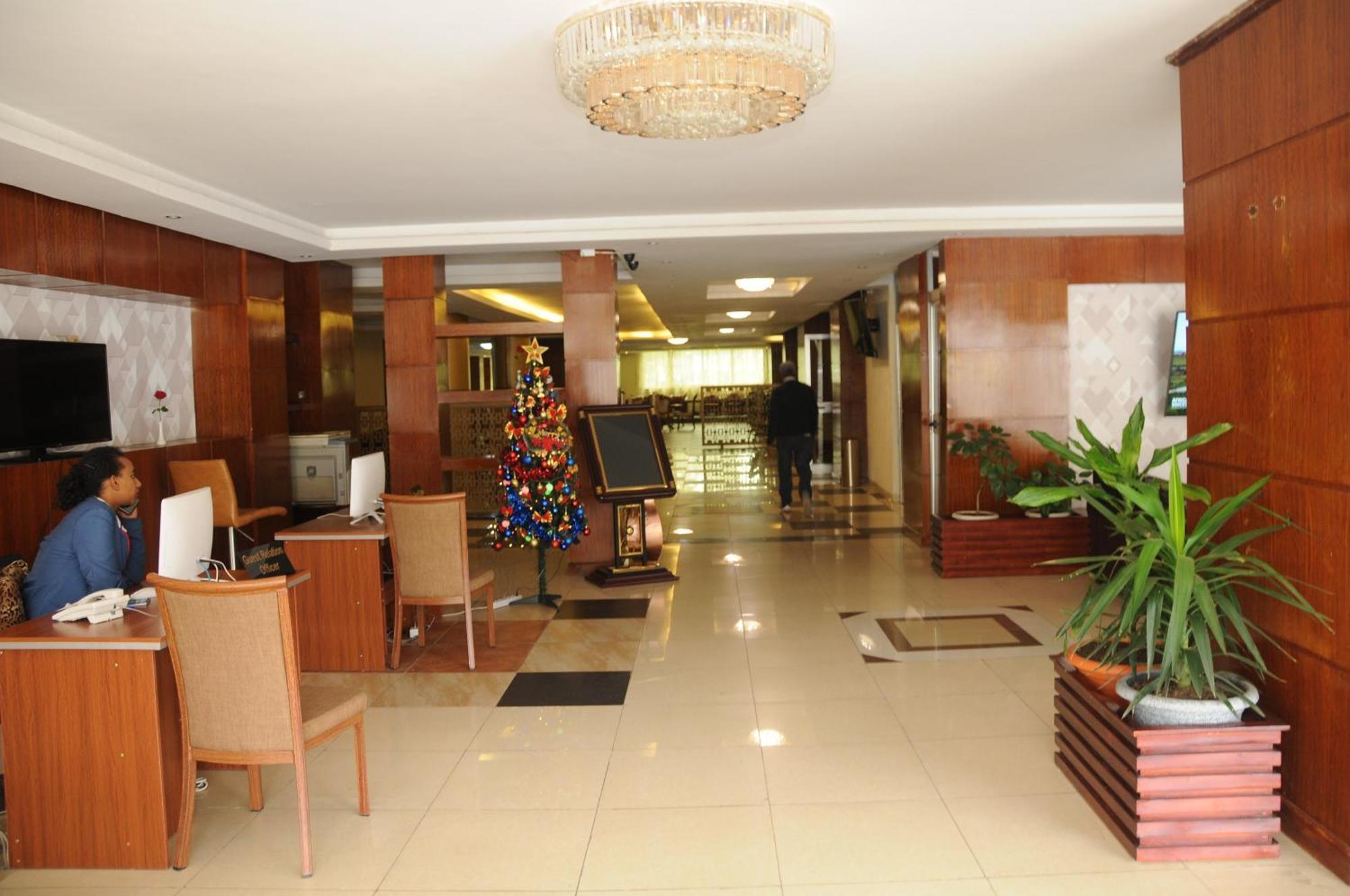 Melka International Hotel Addis Ababa Exterior photo